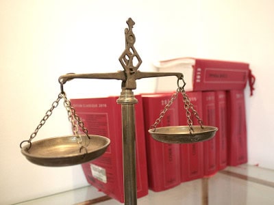 Layanan Hukum